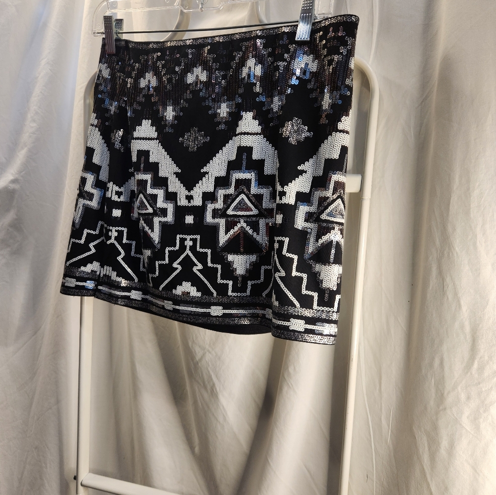 EXPRESS SKIRT